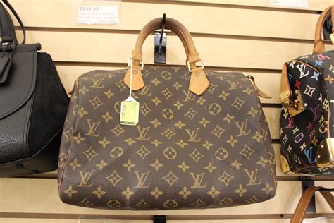 does louis vuitton go on sale